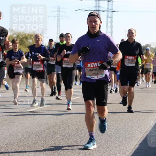 03.10.2025 - Köhlbrandbrückenlauf Strokosch-Dieckow http://msf.ph/oto/9105580 03.10.2025 12:15:55 Position 3 4467, 6409, 4395, 6285, 4056 meine-sportfotos.de
