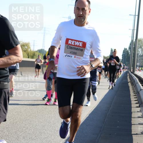 03.10.2025 - Köhlbrandbrückenlauf Strokosch-Dieckow http://msf.ph/oto/9105845 03.10.2025 12:16:26 Position 3 4012, 4386 meine-sportfotos.de
