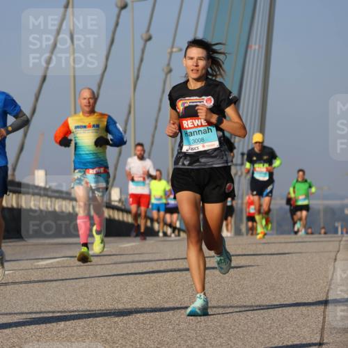 03.10.2025 - Köhlbrandbrückenlauf Strokosch-Dieckow http://msf.ph/oto/9105895 03.10.2025 09:34:12 Position 2 3248, 3008 meine-sportfotos.de