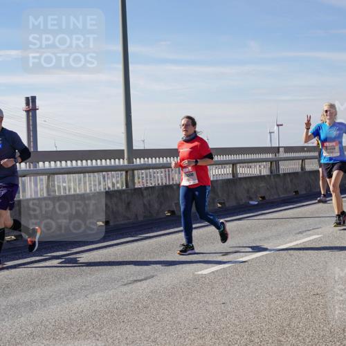 03.10.2025 - Köhlbrandbrückenlauf Michael Burmester http://msf.ph/oto/9105909 03.10.2025 12:49:35 Position 2  meine-sportfotos.de