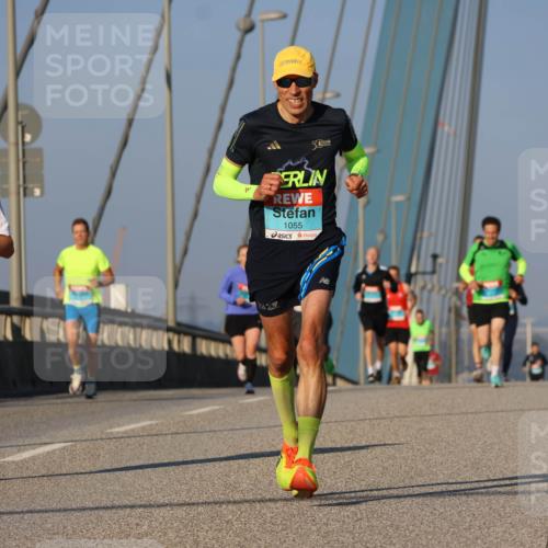 03.10.2025 - Köhlbrandbrückenlauf Strokosch-Dieckow http://msf.ph/oto/9105969 03.10.2025 09:34:22 Position 2 3618, 50, 1055 meine-sportfotos.de