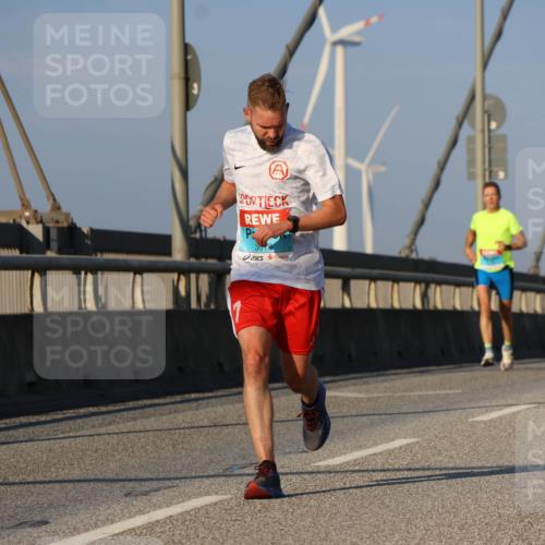03.10.2025 - Köhlbrandbrückenlauf Strokosch-Dieckow http://msf.ph/oto/9105995 03.10.2025 09:34:23 Position 2 367, 105 meine-sportfotos.de