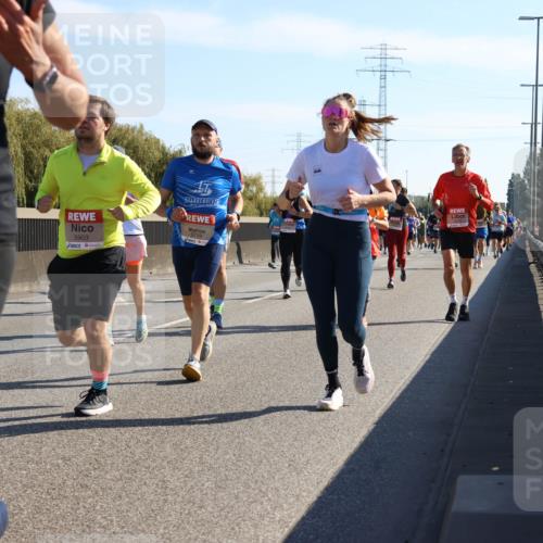 03.10.2025 - Köhlbrandbrückenlauf Strokosch-Dieckow http://msf.ph/oto/9106200 03.10.2025 12:17:14 Position 3 4593, 5903, 6719 meine-sportfotos.de