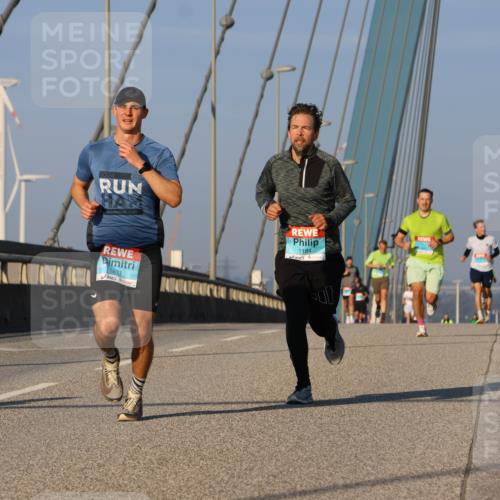 03.10.2025 - Köhlbrandbrückenlauf Strokosch-Dieckow http://msf.ph/oto/9106404 03.10.2025 09:35:19 Position 2 2024, 2831, 1184 meine-sportfotos.de