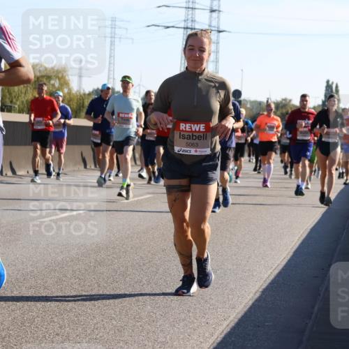 03.10.2025 - Köhlbrandbrückenlauf Strokosch-Dieckow http://msf.ph/oto/9106513 03.10.2025 12:17:51 Position 3 6337, 5063 meine-sportfotos.de