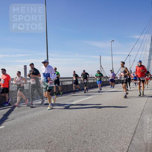 03.10.2025 - Köhlbrandbrückenlauf Michael Burmester http://msf.ph/oto/9106523 03.10.2025 12:50:01 Position 2  meine-sportfotos.de