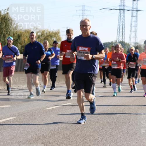 03.10.2025 - Köhlbrandbrückenlauf Strokosch-Dieckow http://msf.ph/oto/9106536 03.10.2025 12:17:54 Position 3 5845, 4513, 4797, 4908 meine-sportfotos.de