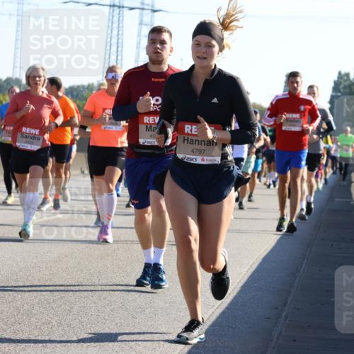 03.10.2025 - Köhlbrandbrückenlauf Strokosch-Dieckow http://msf.ph/oto/9106558 03.10.2025 12:17:56 Position 3 6649, 49, 4423, 4797 meine-sportfotos.de