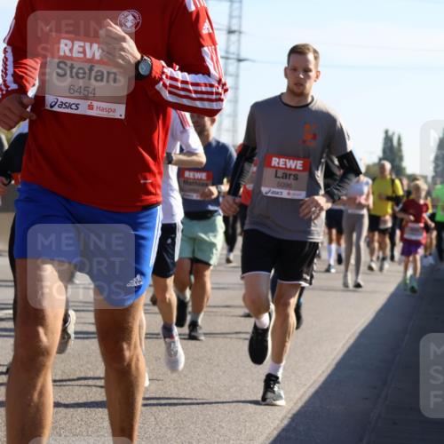 03.10.2025 - Köhlbrandbrückenlauf Strokosch-Dieckow http://msf.ph/oto/9106612 03.10.2025 12:18:02 Position 3 6454, 5096 meine-sportfotos.de