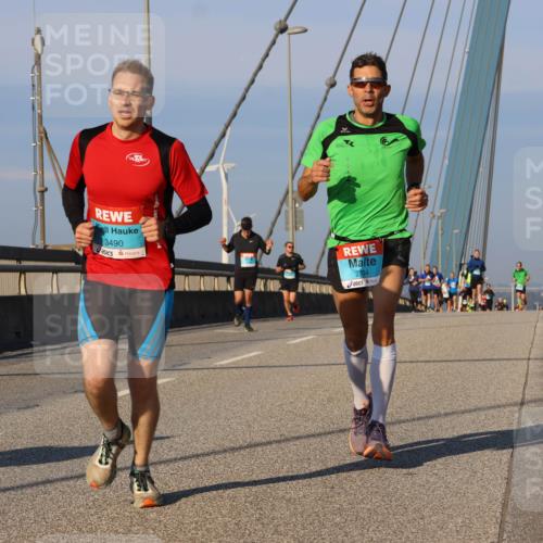 03.10.2025 - Köhlbrandbrückenlauf Strokosch-Dieckow http://msf.ph/oto/9106646 03.10.2025 09:35:42 Position 2 3490, 2704 meine-sportfotos.de