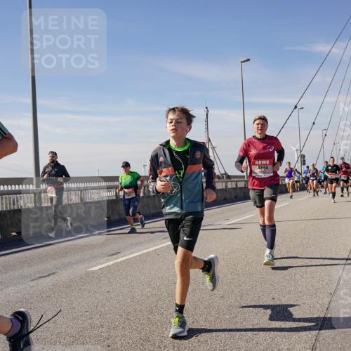03.10.2025 - Köhlbrandbrückenlauf Michael Burmester http://msf.ph/oto/9106873 03.10.2025 12:50:13 Position 2 6507 meine-sportfotos.de