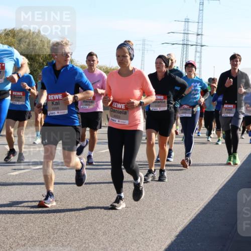 03.10.2025 - Köhlbrandbrückenlauf Strokosch-Dieckow http://msf.ph/oto/9106917 03.10.2025 12:18:43 Position 3 6226, 6225, 4788, 4933, 5737, 4333, 5874, 4998 meine-sportfotos.de