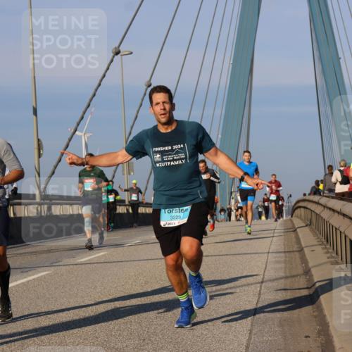 03.10.2025 - Köhlbrandbrückenlauf Strokosch-Dieckow http://msf.ph/oto/9107105 03.10.2025 09:36:28 Position 2 1069, 2024, 3223 meine-sportfotos.de