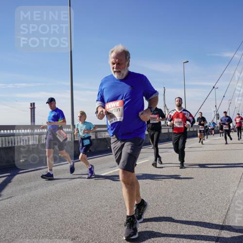 03.10.2025 - Köhlbrandbrückenlauf Michael Burmester http://msf.ph/oto/9107122 03.10.2025 12:50:24 Position 2  meine-sportfotos.de