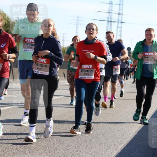 03.10.2025 - Köhlbrandbrückenlauf Strokosch-Dieckow http://msf.ph/oto/9107153 03.10.2025 12:19:22 Position 3 5081, 6588, 4465, 4869, 6570 meine-sportfotos.de