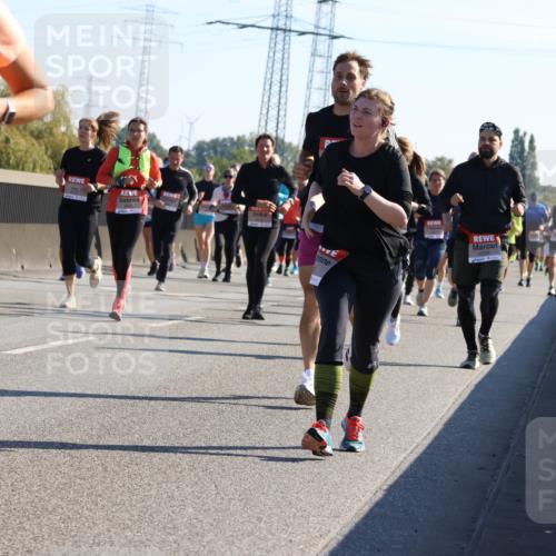 03.10.2025 - Köhlbrandbrückenlauf Strokosch-Dieckow http://msf.ph/oto/9107218 03.10.2025 12:19:28 Position 3 4345 meine-sportfotos.de
