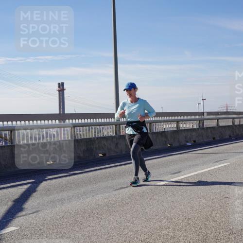 03.10.2025 - Köhlbrandbrückenlauf Michael Burmester http://msf.ph/oto/9107241 03.10.2025 12:50:29 Position 2  meine-sportfotos.de