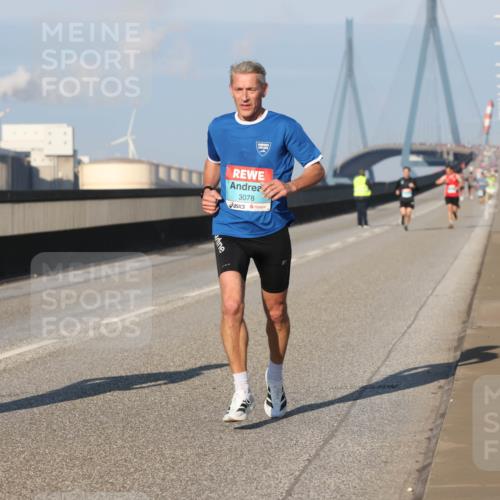 03.10.2025 - Köhlbrandbrückenlauf Lena Gebhardt http://msf.ph/oto/9107266 03.10.2025 09:39:47 Position 2 3078 meine-sportfotos.de