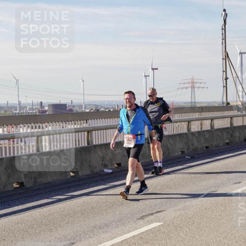03.10.2025 - Köhlbrandbrückenlauf Michael Burmester http://msf.ph/oto/9107406 03.10.2025 12:50:40 Position 2 86, 6208 meine-sportfotos.de