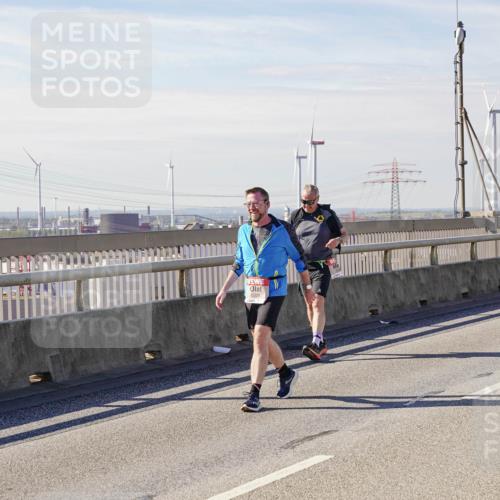 03.10.2025 - Köhlbrandbrückenlauf Michael Burmester http://msf.ph/oto/9107414 03.10.2025 12:50:40 Position 2  meine-sportfotos.de