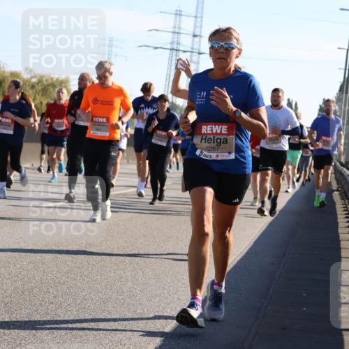 03.10.2025 - Köhlbrandbrückenlauf Strokosch-Dieckow http://msf.ph/oto/9107462 03.10.2025 12:20:06 Position 3 6267 meine-sportfotos.de