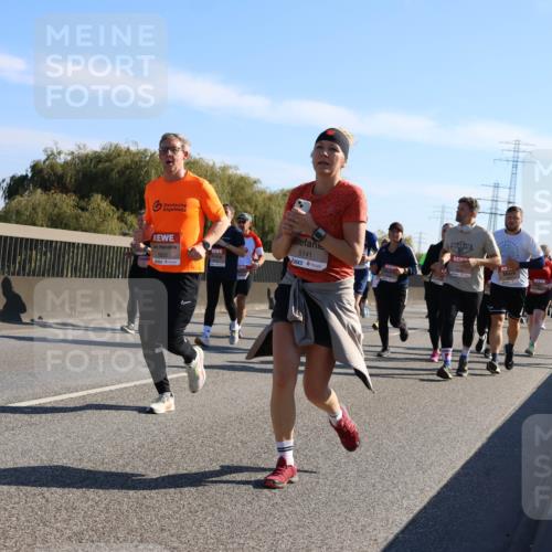 03.10.2025 - Köhlbrandbrückenlauf Strokosch-Dieckow http://msf.ph/oto/9107499 03.10.2025 12:20:09 Position 3 5141, 5852 meine-sportfotos.de