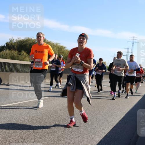 03.10.2025 - Köhlbrandbrückenlauf Strokosch-Dieckow http://msf.ph/oto/9107503 03.10.2025 12:20:09 Position 3 5852, 5141 meine-sportfotos.de