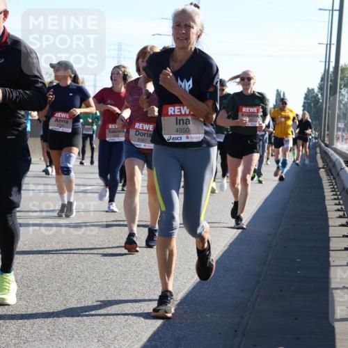 03.10.2025 - Köhlbrandbrückenlauf Strokosch-Dieckow http://msf.ph/oto/9107581 03.10.2025 12:20:19 Position 3 6261, 5768, 5167, 4950 meine-sportfotos.de