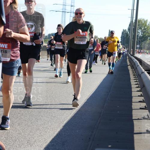 03.10.2025 - Köhlbrandbrückenlauf Strokosch-Dieckow http://msf.ph/oto/9107586 03.10.2025 12:20:20 Position 3 0, 7, 5137 meine-sportfotos.de