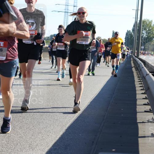 03.10.2025 - Köhlbrandbrückenlauf Strokosch-Dieckow http://msf.ph/oto/9107596 03.10.2025 12:20:20 Position 3 5167, 5172, 5137 meine-sportfotos.de