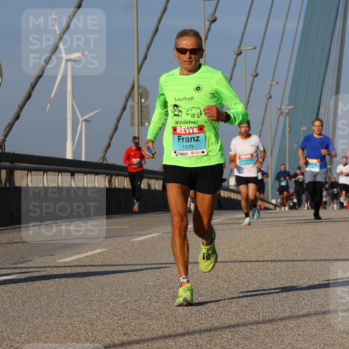 03.10.2025 - Köhlbrandbrückenlauf Strokosch-Dieckow http://msf.ph/oto/9107844 03.10.2025 09:37:46 Position 2 1079 meine-sportfotos.de