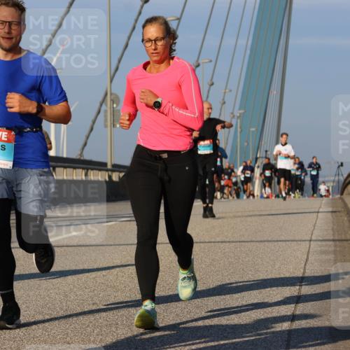 03.10.2025 - Köhlbrandbrückenlauf Strokosch-Dieckow http://msf.ph/oto/9107947 03.10.2025 09:37:55 Position 2 2801 meine-sportfotos.de