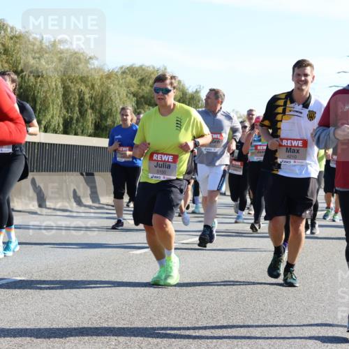 03.10.2025 - Köhlbrandbrückenlauf Strokosch-Dieckow http://msf.ph/oto/9108077 03.10.2025 12:21:23 Position 3 5150, 5684, 4210 meine-sportfotos.de