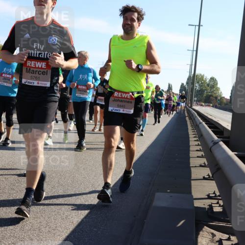 03.10.2025 - Köhlbrandbrückenlauf Strokosch-Dieckow http://msf.ph/oto/9108158 03.10.2025 12:21:33 Position 3 5761, 1, 6445 meine-sportfotos.de
