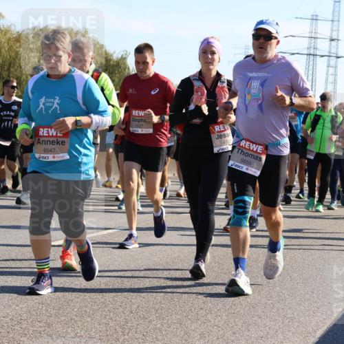 03.10.2025 - Köhlbrandbrückenlauf Strokosch-Dieckow http://msf.ph/oto/9108211 03.10.2025 12:21:41 Position 3 6547, 5527, 4702, 5655, 5850 meine-sportfotos.de
