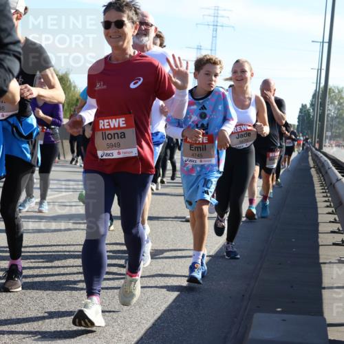 03.10.2025 - Köhlbrandbrückenlauf Strokosch-Dieckow http://msf.ph/oto/9108253 03.10.2025 12:21:49 Position 3 4746, 5949, 5570, 4745 meine-sportfotos.de