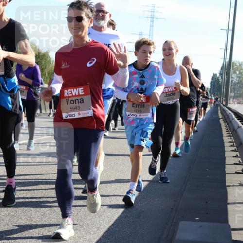 03.10.2025 - Köhlbrandbrückenlauf Strokosch-Dieckow http://msf.ph/oto/9108259 03.10.2025 12:21:49 Position 3 5949, 4745, 5570 meine-sportfotos.de