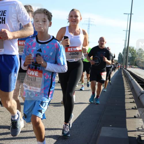 03.10.2025 - Köhlbrandbrückenlauf Strokosch-Dieckow http://msf.ph/oto/9108268 03.10.2025 12:21:50 Position 3 4875, 6, 4745, 5570 meine-sportfotos.de