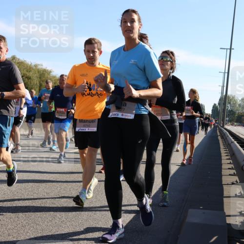 03.10.2025 - Köhlbrandbrückenlauf Strokosch-Dieckow http://msf.ph/oto/9108310 03.10.2025 12:21:56 Position 3 5209, 5501, 6710, 4027, 6757 meine-sportfotos.de