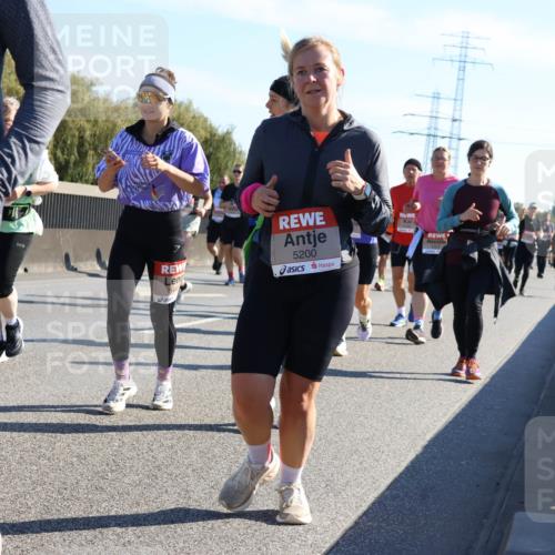 03.10.2025 - Köhlbrandbrückenlauf Strokosch-Dieckow http://msf.ph/oto/9108358 03.10.2025 12:22:00 Position 3 6375, 5200 meine-sportfotos.de