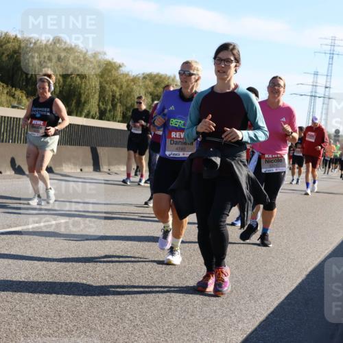 03.10.2025 - Köhlbrandbrückenlauf Strokosch-Dieckow http://msf.ph/oto/9108363 03.10.2025 12:22:02 Position 3 4740, 5321 meine-sportfotos.de