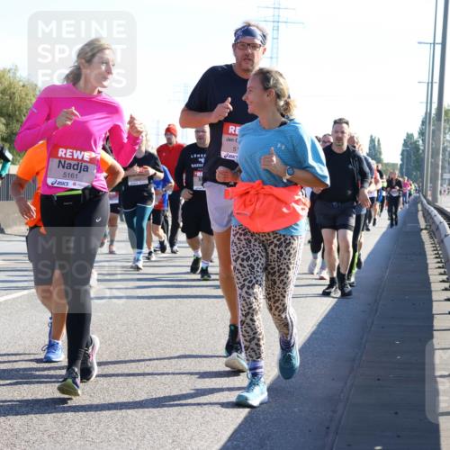 03.10.2025 - Köhlbrandbrückenlauf Strokosch-Dieckow http://msf.ph/oto/9108489 03.10.2025 12:22:21 Position 3 04354, 5161, 51 meine-sportfotos.de