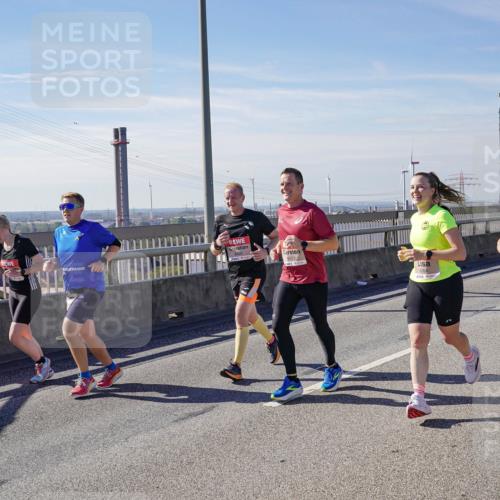 03.10.2025 - Köhlbrandbrückenlauf Michael Burmester http://msf.ph/oto/9108594 03.10.2025 12:51:23 Position 2 6153, 4264 meine-sportfotos.de