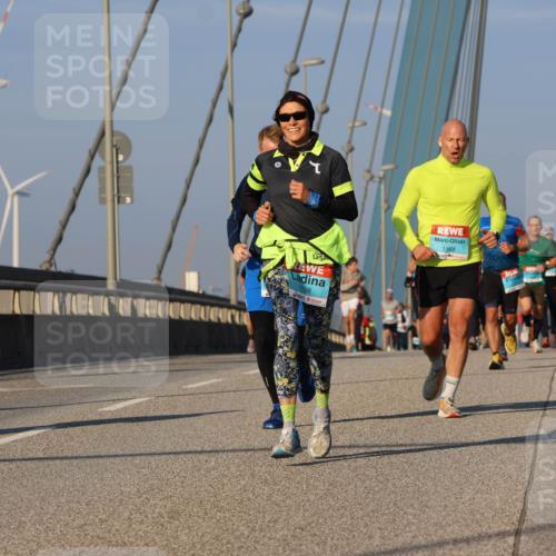 03.10.2025 - Köhlbrandbrückenlauf Strokosch-Dieckow http://msf.ph/oto/9108653 03.10.2025 09:39:23 Position 2 1398, 1168 meine-sportfotos.de