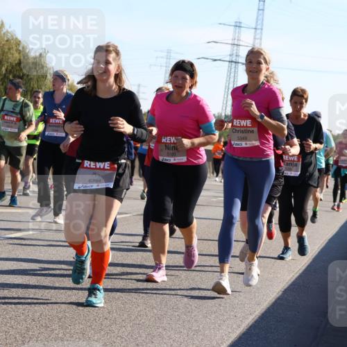 03.10.2025 - Köhlbrandbrückenlauf Strokosch-Dieckow http://msf.ph/oto/9108814 03.10.2025 12:22:48 Position 3 5344, 6794, 5185, 5349 meine-sportfotos.de