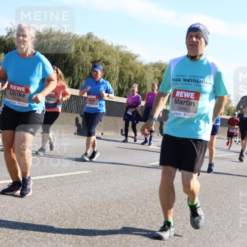 03.10.2025 - Köhlbrandbrückenlauf Strokosch-Dieckow http://msf.ph/oto/9108844 03.10.2025 12:22:54 Position 3 5179, 5506, 6170 meine-sportfotos.de