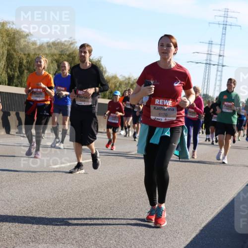 03.10.2025 - Köhlbrandbrückenlauf Strokosch-Dieckow http://msf.ph/oto/9108858 03.10.2025 12:22:57 Position 3 5500, 5006, 6170 meine-sportfotos.de