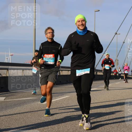 03.10.2025 - Köhlbrandbrückenlauf Strokosch-Dieckow http://msf.ph/oto/9108883 03.10.2025 09:39:45 Position 2 2796, 2940 meine-sportfotos.de