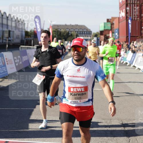 03.10.2025 - Köhlbrandbrückenlauf Jannik Wohlers http://msf.ph/oto/9108886 03.10.2025 12:59:37 Ziel 4111, 4119, 4215, 4270, 4475, 6060, 6325, 6364, 6616, 6654, 6666, 6754 meine-sportfotos.de