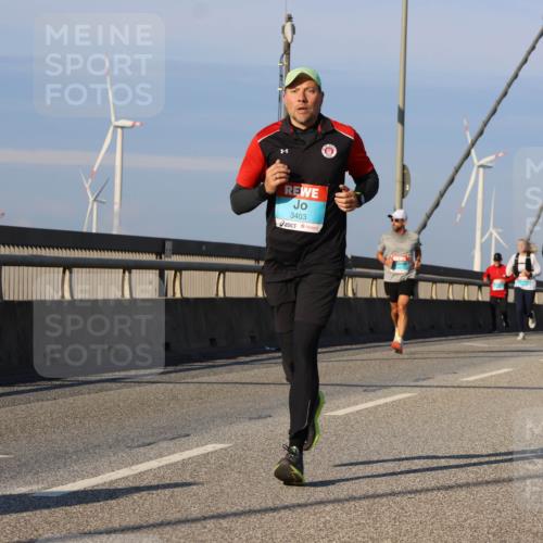 03.10.2025 - Köhlbrandbrückenlauf Strokosch-Dieckow http://msf.ph/oto/9108893 03.10.2025 09:39:47 Position 2 3403, 1315 meine-sportfotos.de